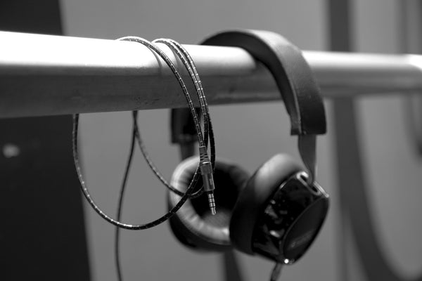 Modern Headphones - AF240