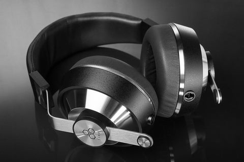 Modern Headphones - Sonorous VI